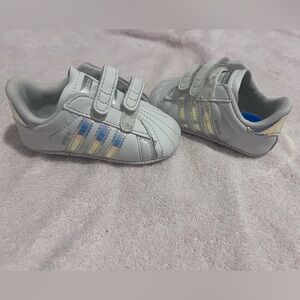 Excellent condition  toddler girl adidas superstar iridescent sneakers size 3